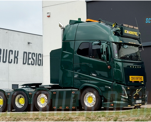Ecoagrotec - Volvo FH16 780 XXL AERO 8x4