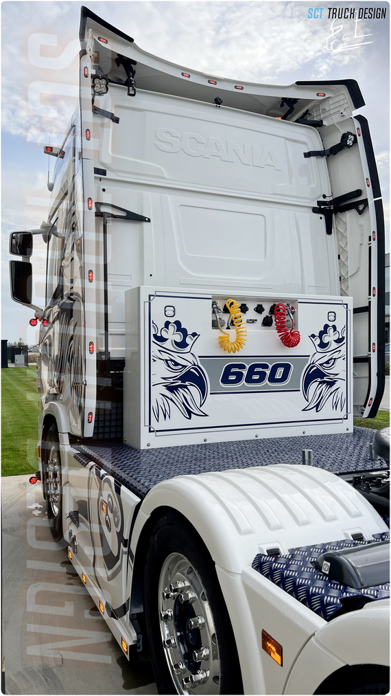 BST - Scania V8 660