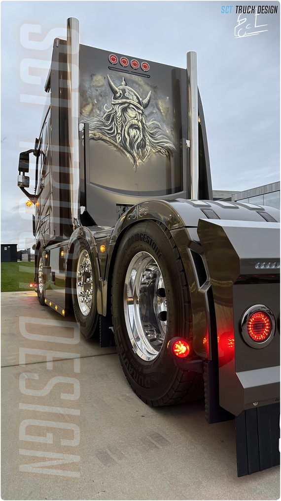 Robin Fry - Volvo FH16 XL